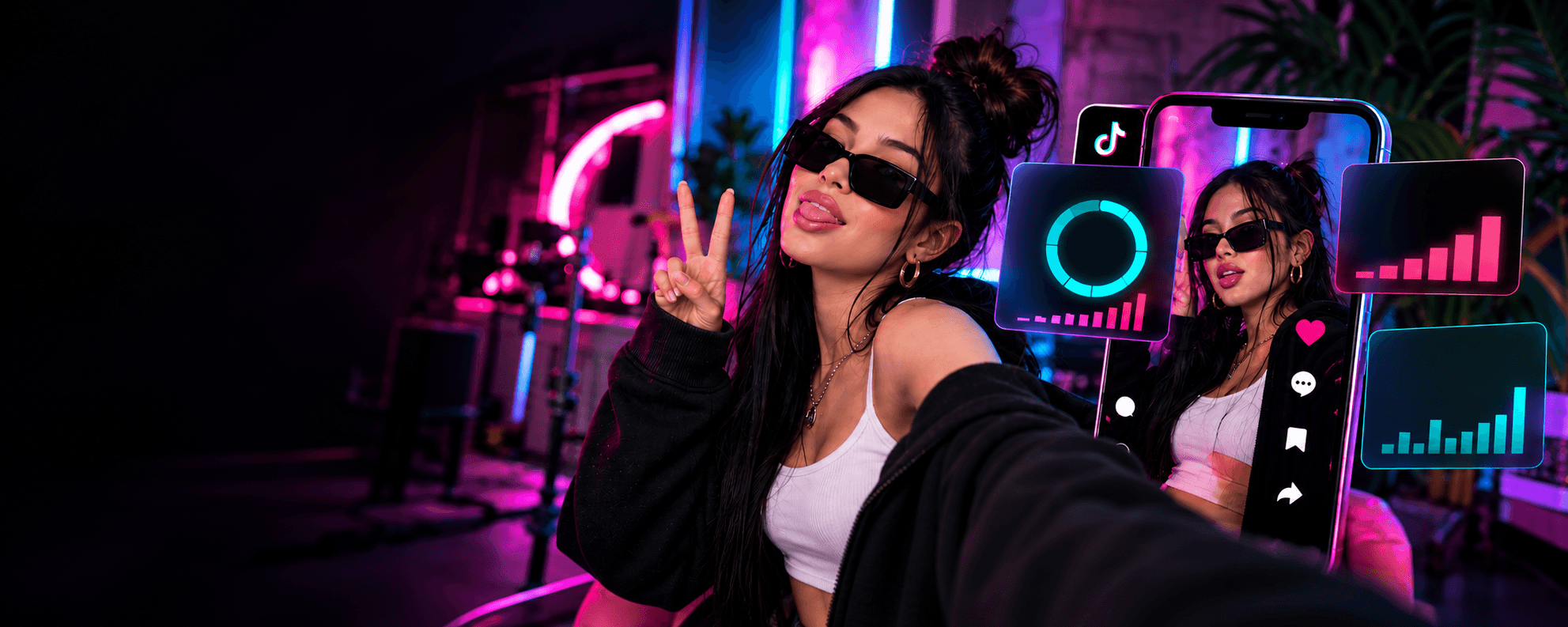 Creadoras de TikTok grabando contenido